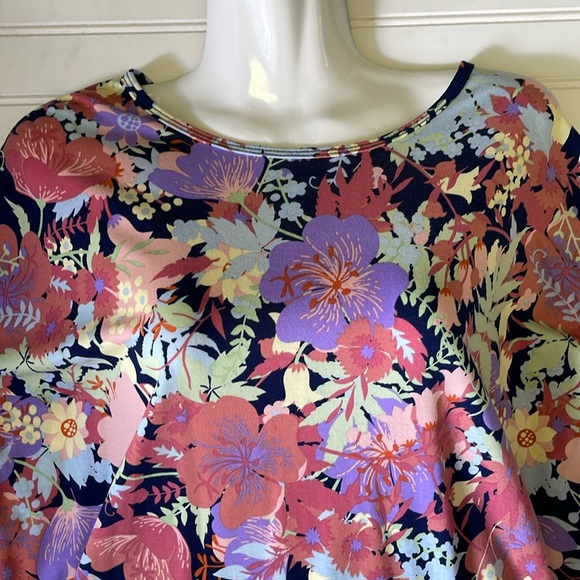 LLR 🌺 Hibiscus & Floral Printed Irma Tunic Top - Picture 10 of 11